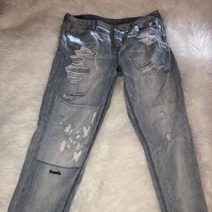 Boyfriend cut jeans